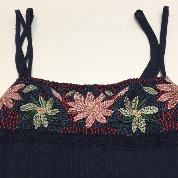 American Eagle Dress - Picture 2 of 8